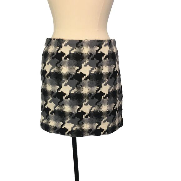 J Crew Womens Black White Gray Houndstooth Wool Woven Mini Skirt, sz 4, 30 waist - Picture 3 of 7